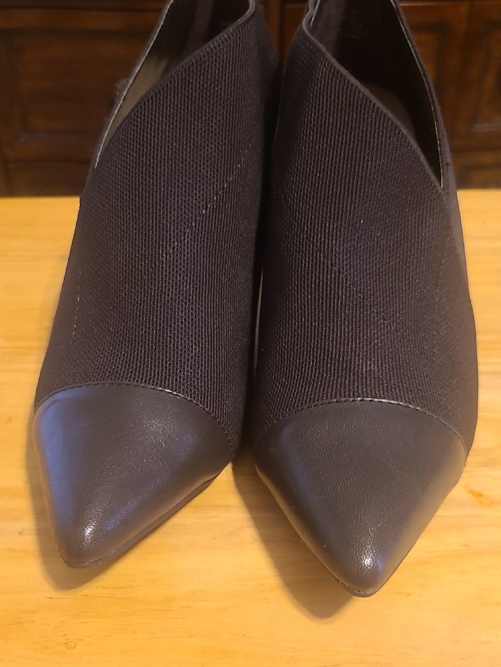 Bandolino Brown Pointed Toe Ankle Booties - Picture 4 of 12
